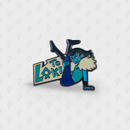 Pin metálico del dios nórdico Loki de Destripando la Historia.